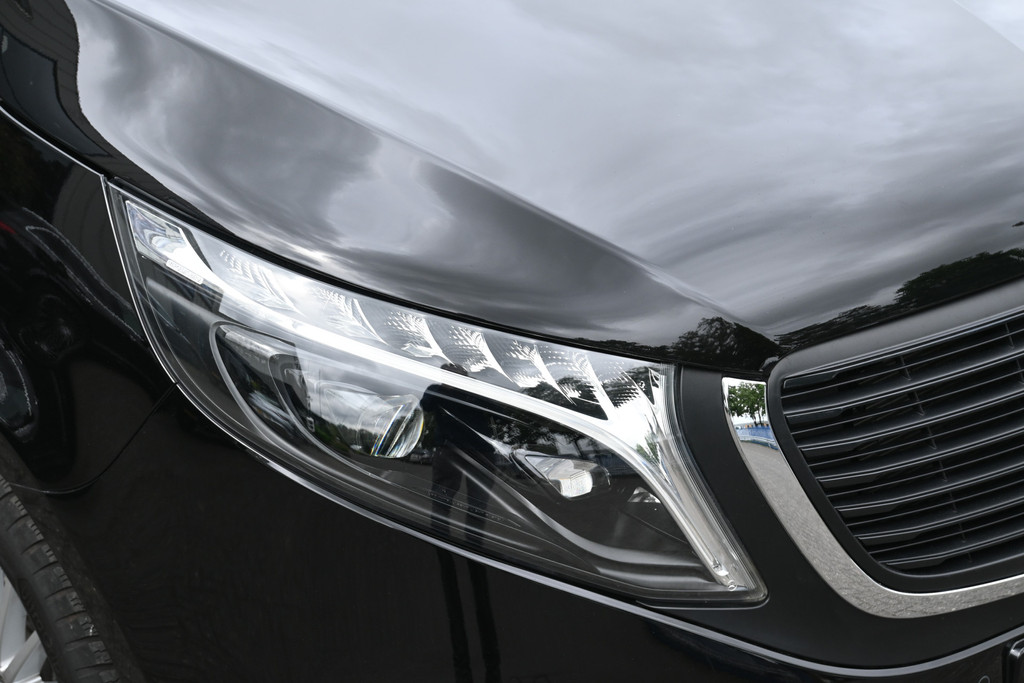 Mercedes-Benz EQV Rolstoel vervoer 15