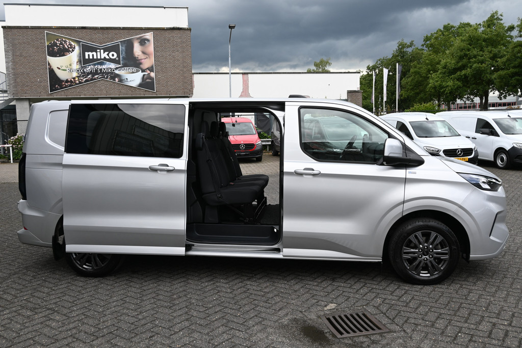 Ford Transit Custom 1