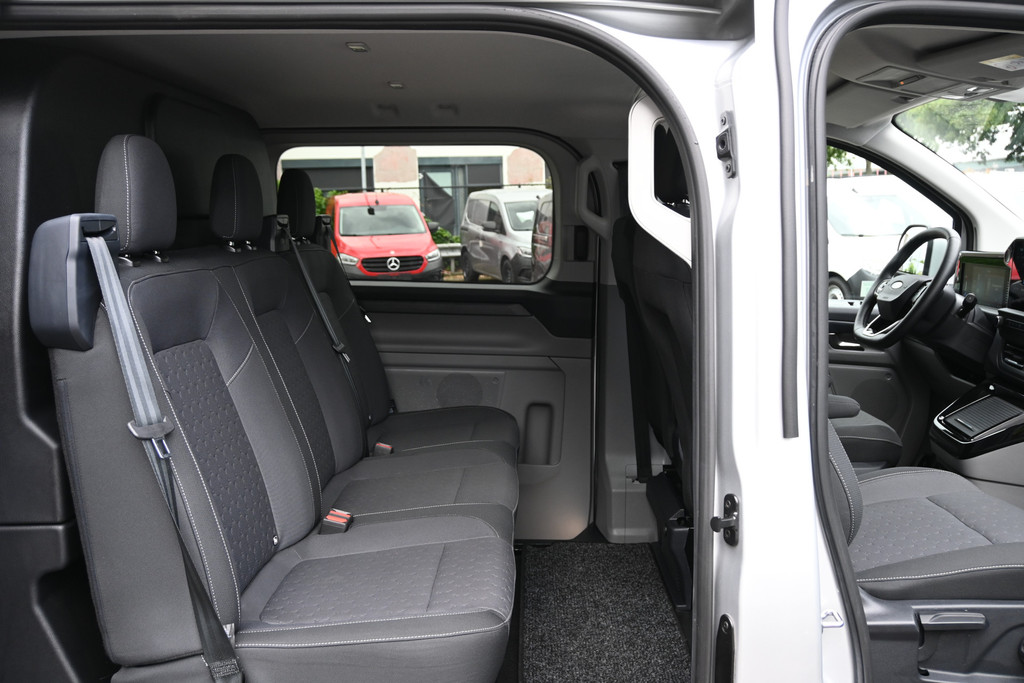 Ford Transit Custom 9