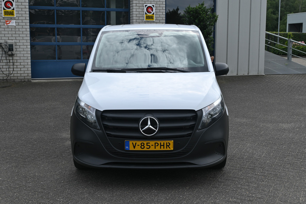 Mercedes-Benz Vito 1