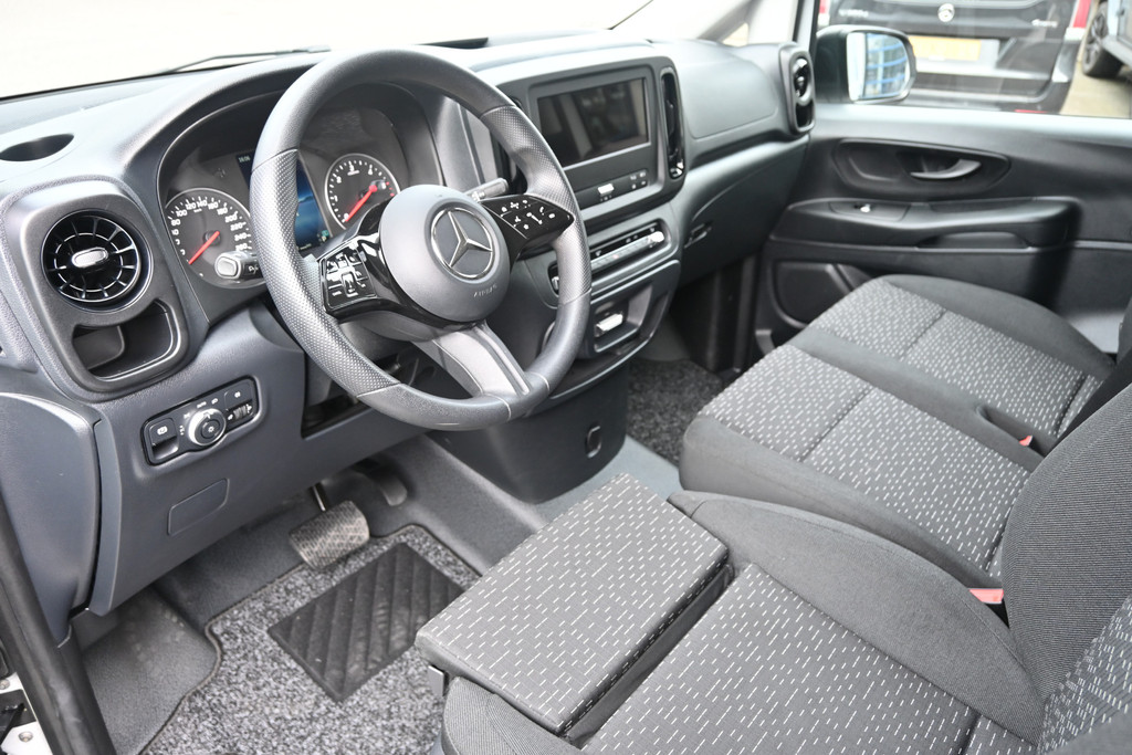 Mercedes-Benz Vito 3