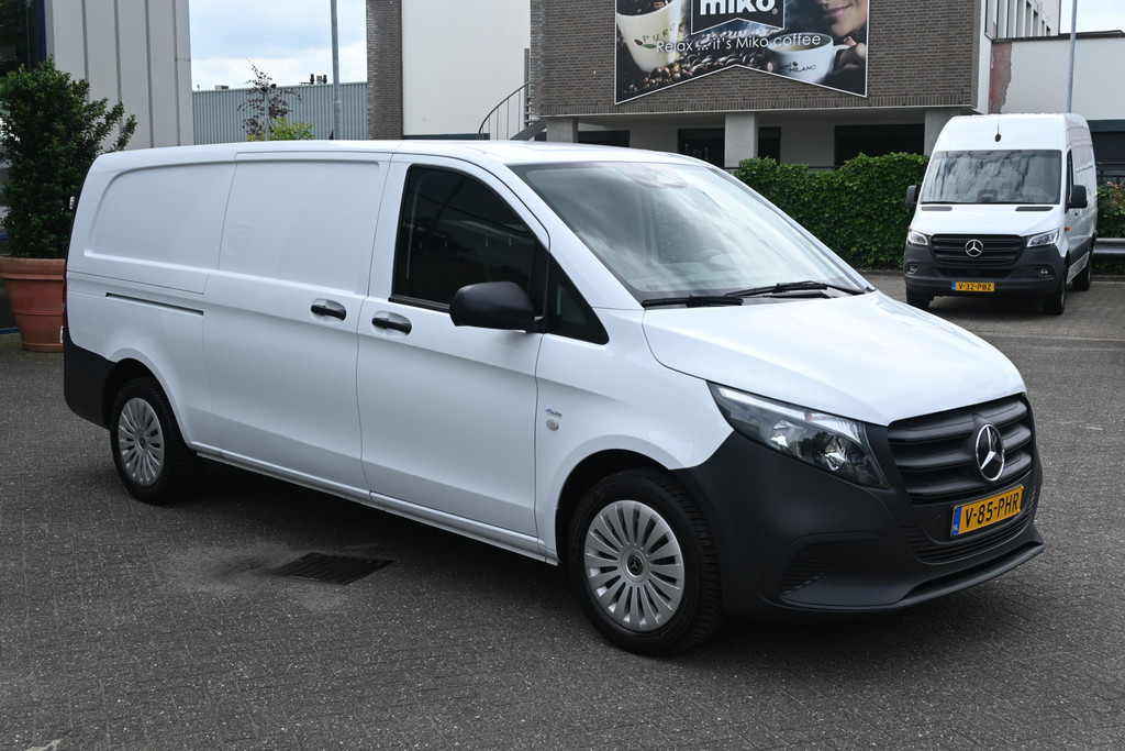 Mercedes-Benz Vito 8