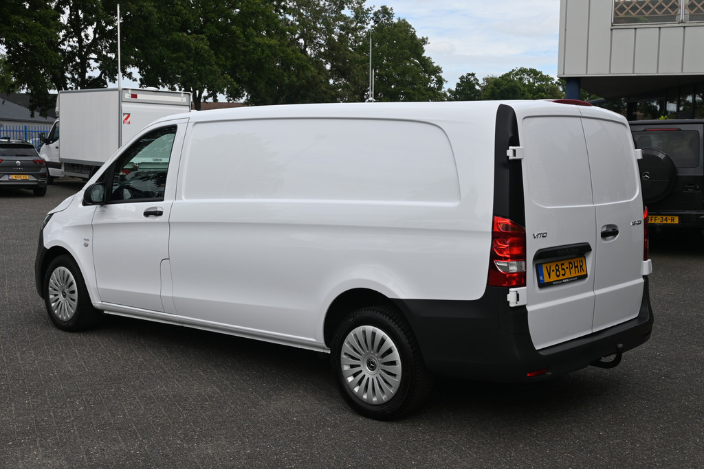 Mercedes-Benz Vito 9