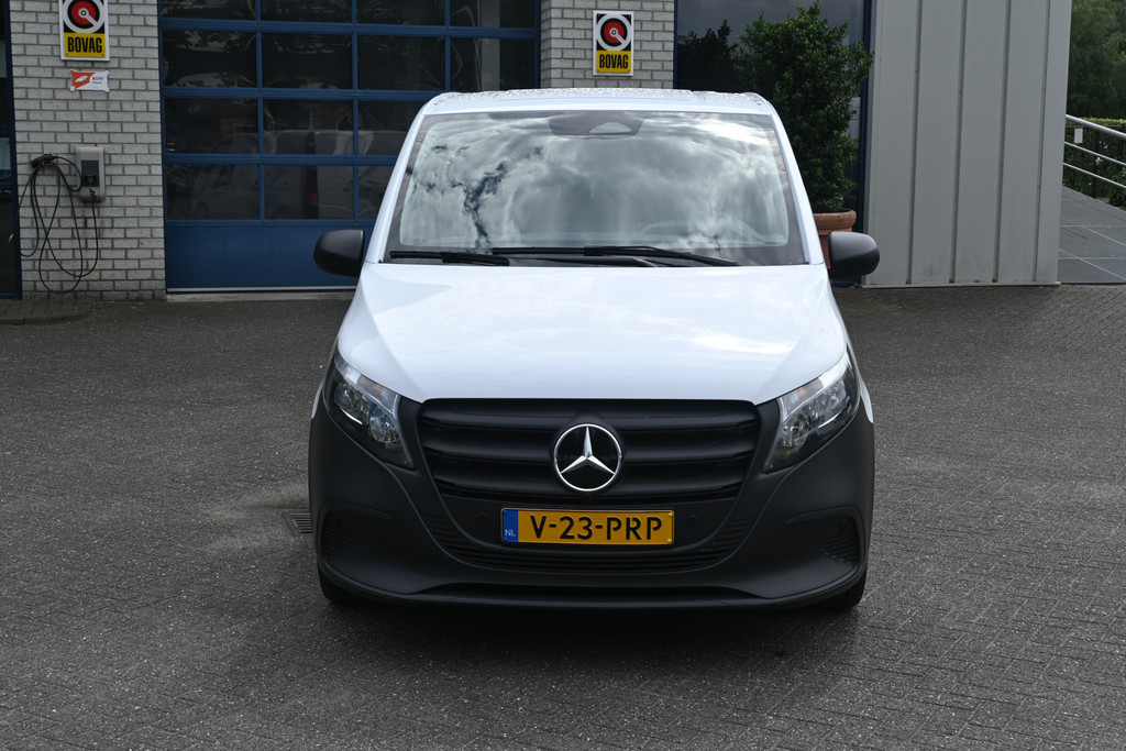 Mercedes-Benz Vito 1
