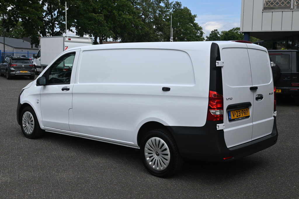 Mercedes-Benz Vito 9