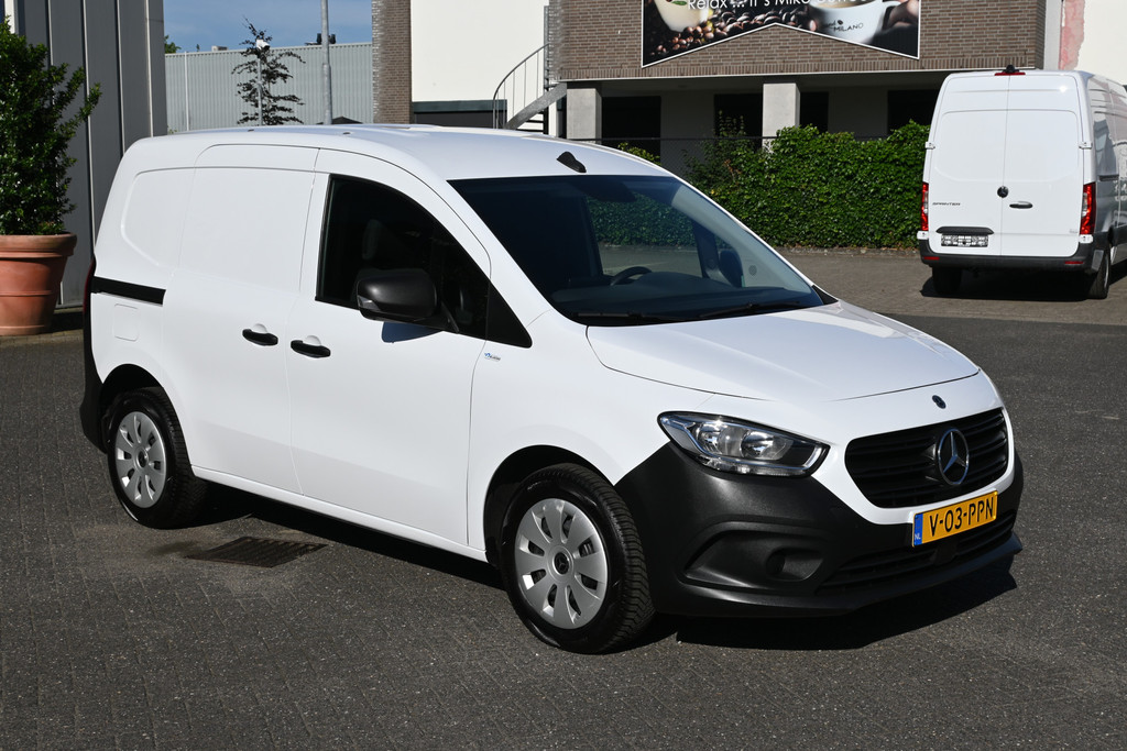 Mercedes-Benz Citan 8