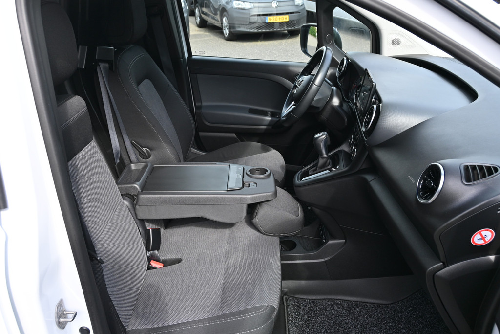 Mercedes-Benz Citan 10