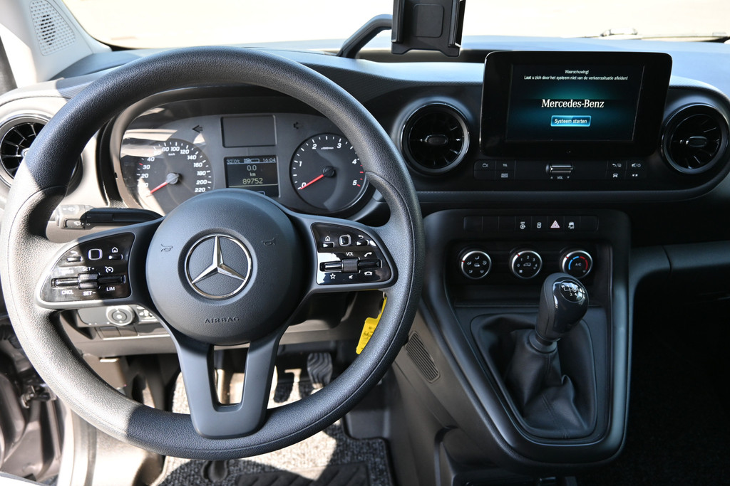 Mercedes-Benz Citan 12