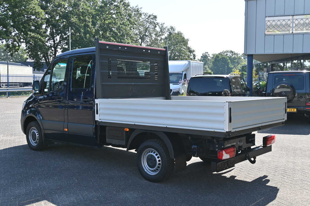 Mercedes-Benz Sprinter 10