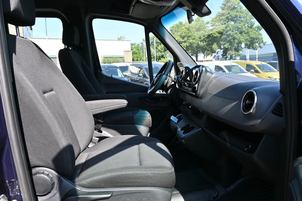 Mercedes-Benz Sprinter 7
