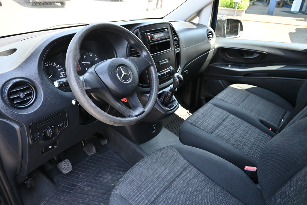 Mercedes-Benz Vito 3