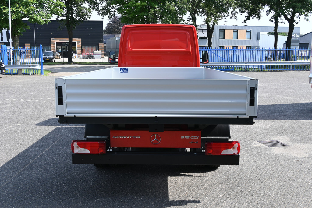 Mercedes-Benz Sprinter 9