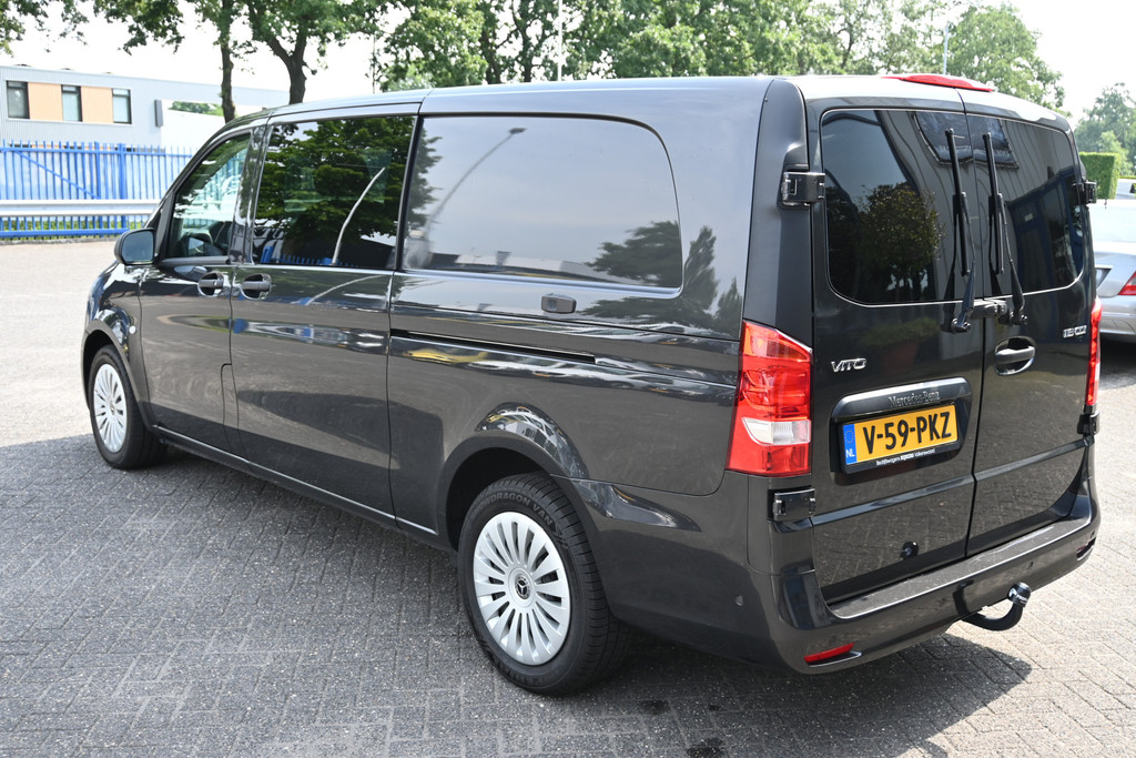 Mercedes-Benz Vito 15