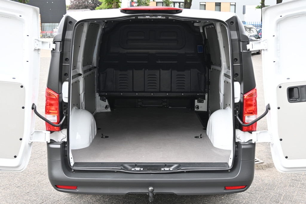 Mercedes-Benz Vito 11