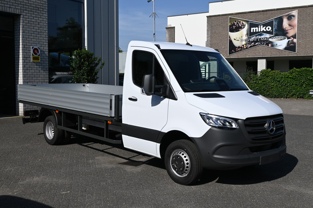 Mercedes-Benz Sprinter 7
