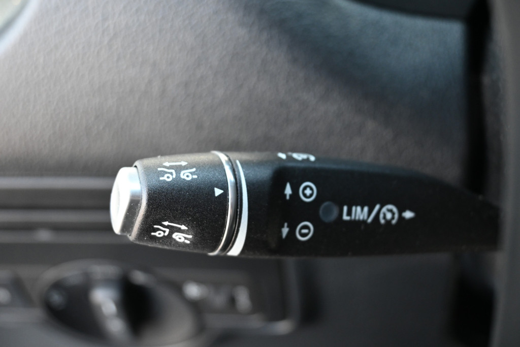Mercedes-Benz Vito 14