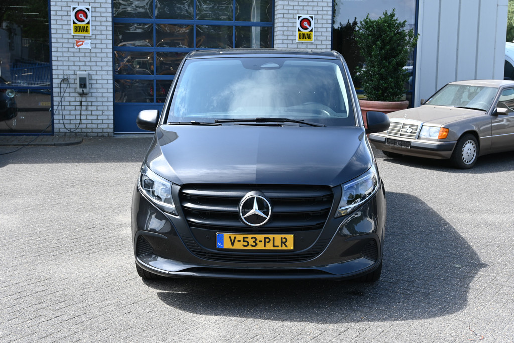 Mercedes-Benz Vito 1
