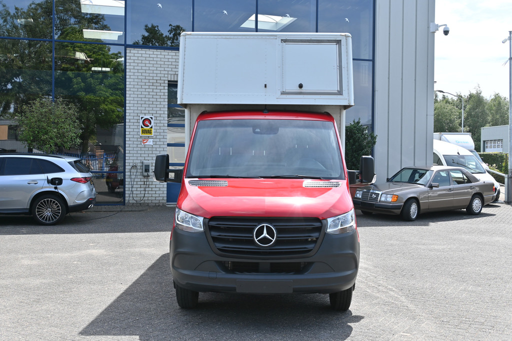 Mercedes-Benz Sprinter 1