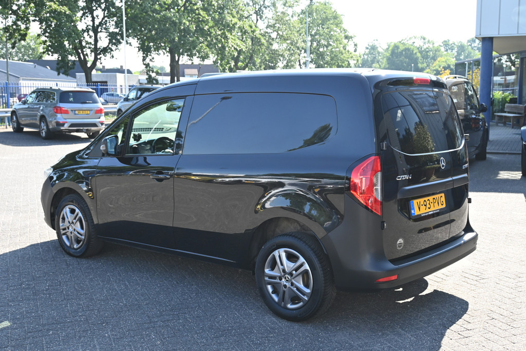 Mercedes-Benz Citan 8