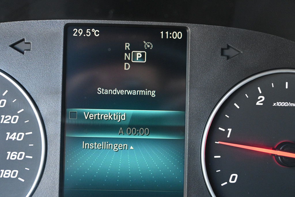 Mercedes-Benz Sprinter 22