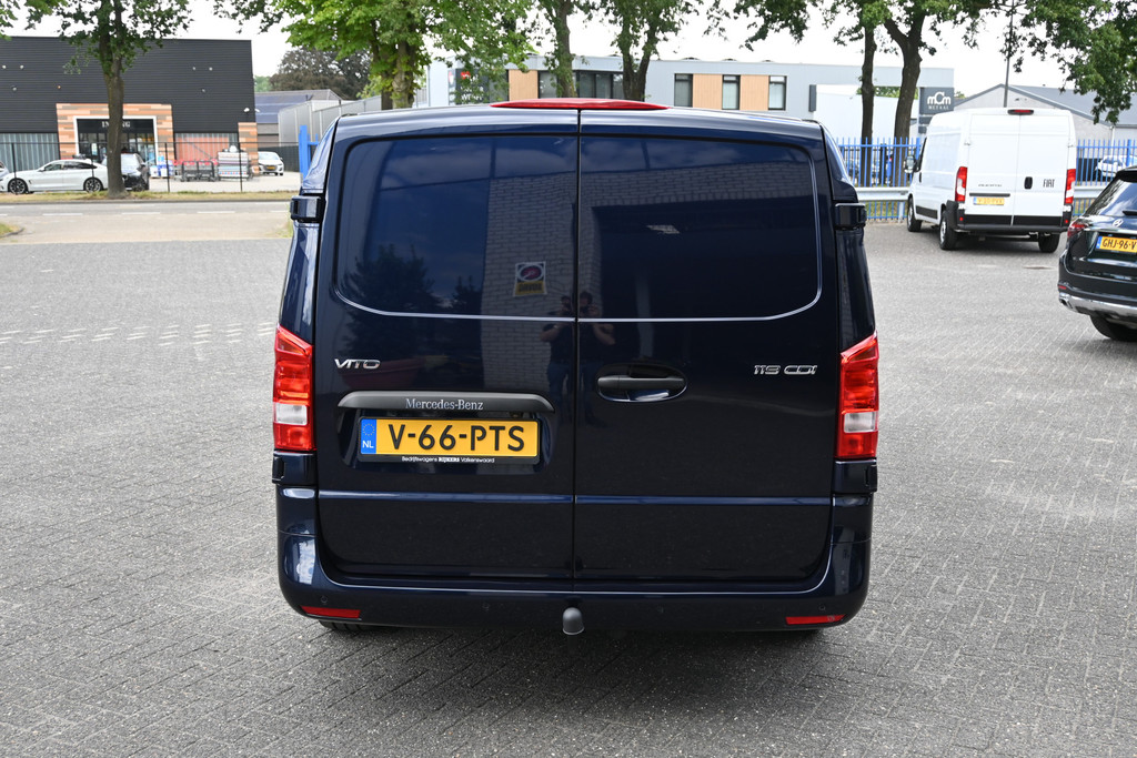 Mercedes-Benz Vito 11