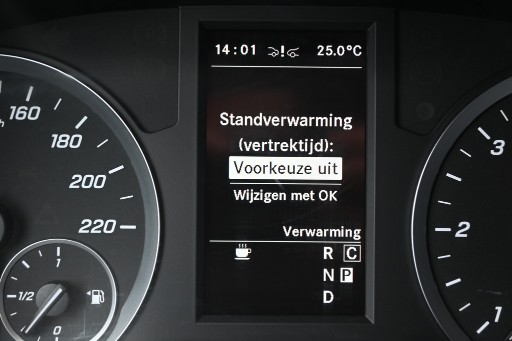Mercedes-Benz Vito 17