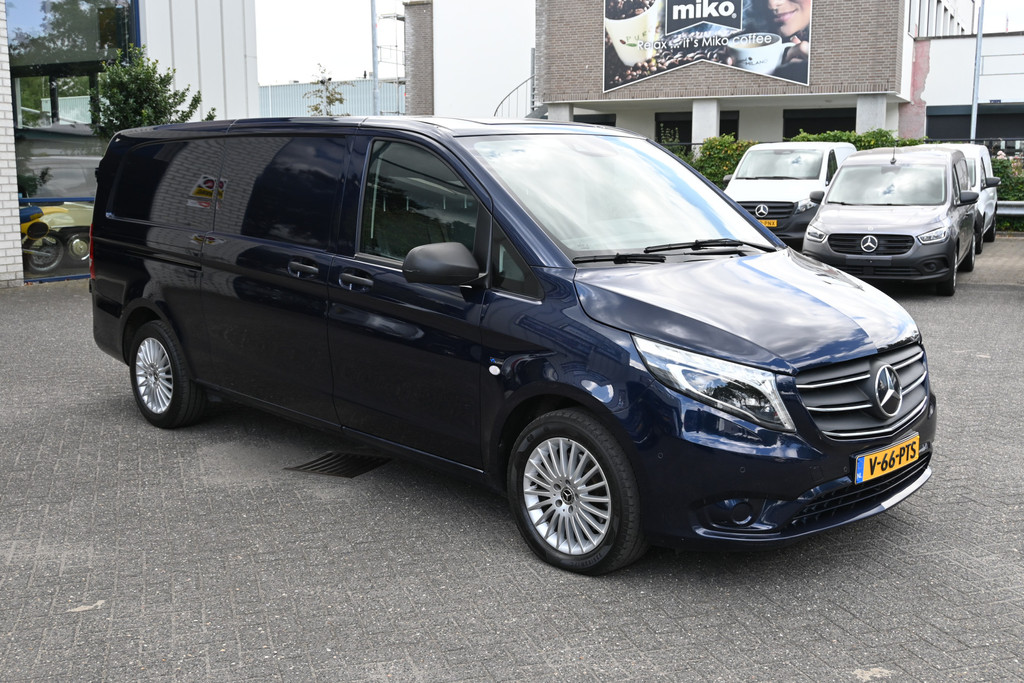 Mercedes-Benz Vito 9