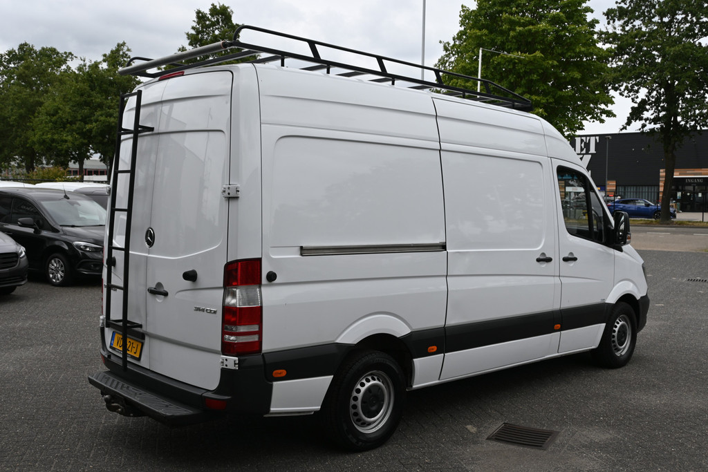 Mercedes-Benz Sprinter 2