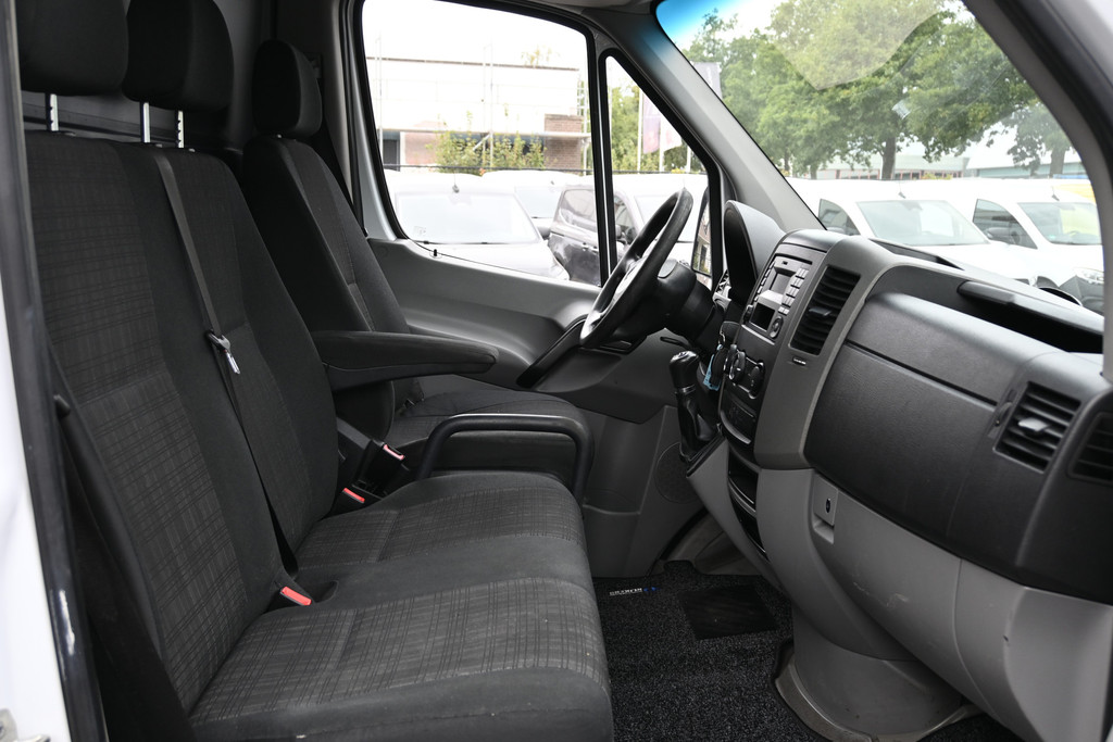 Mercedes-Benz Sprinter 6