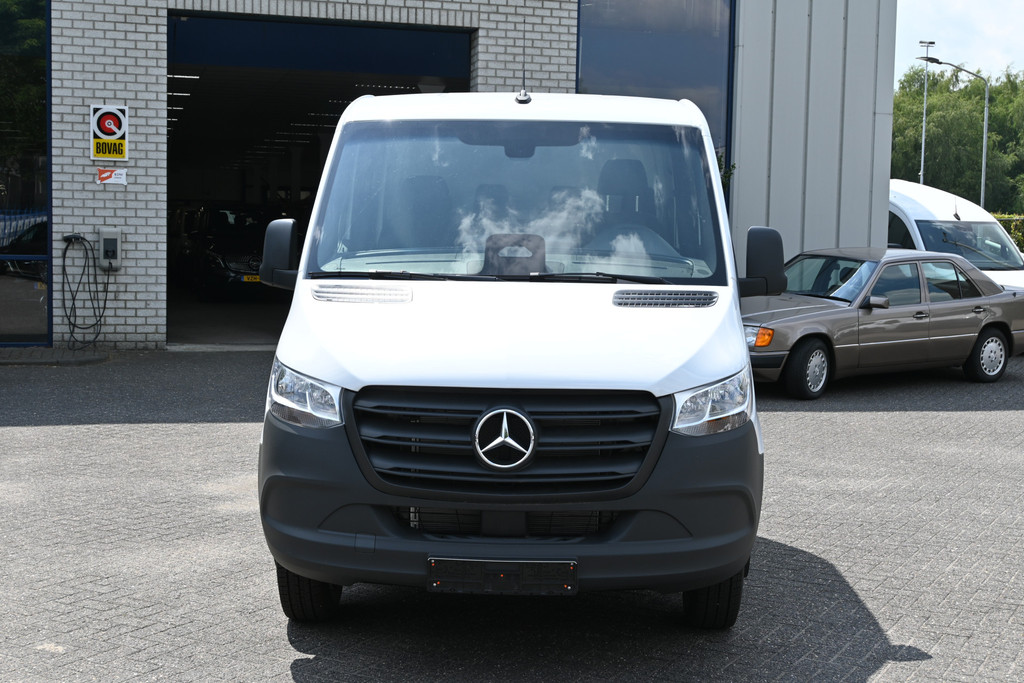 Mercedes-Benz Sprinter 1