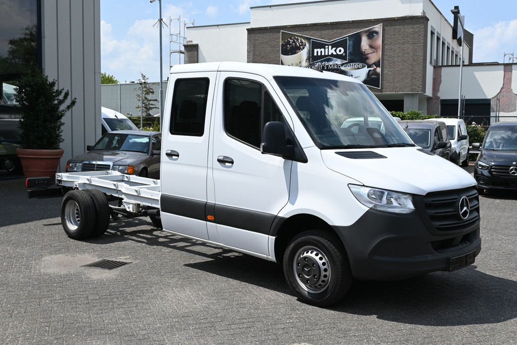 Mercedes-Benz Sprinter 7