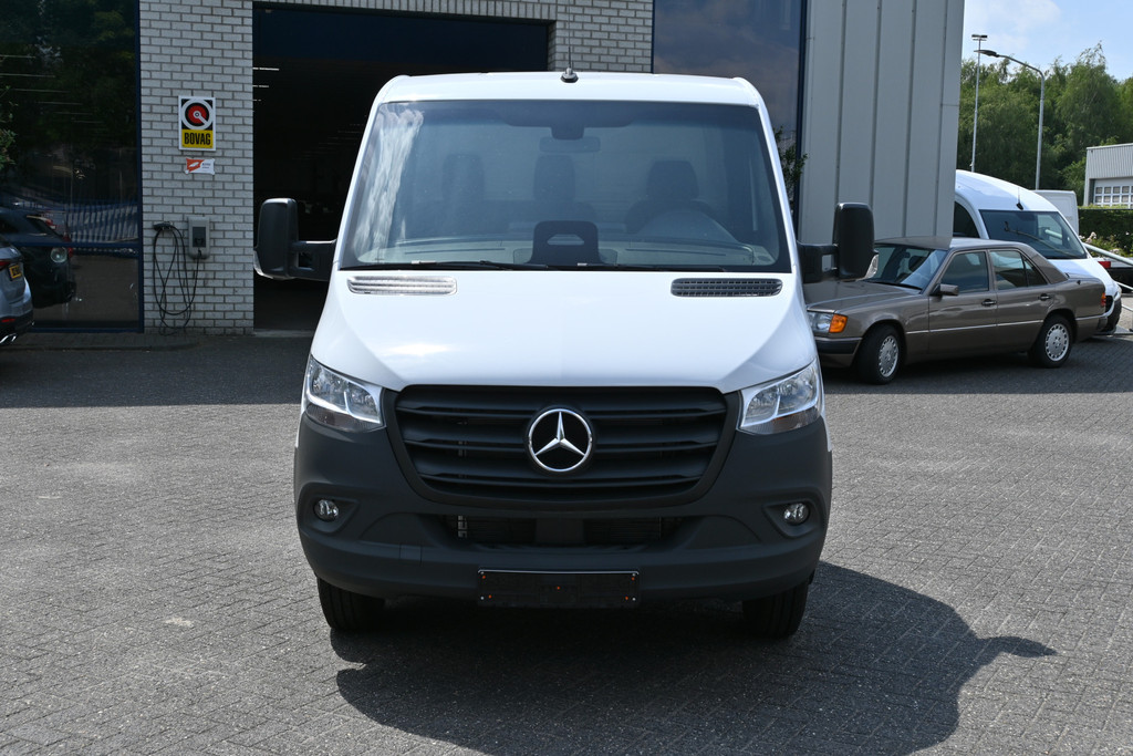 Mercedes-Benz Sprinter 1