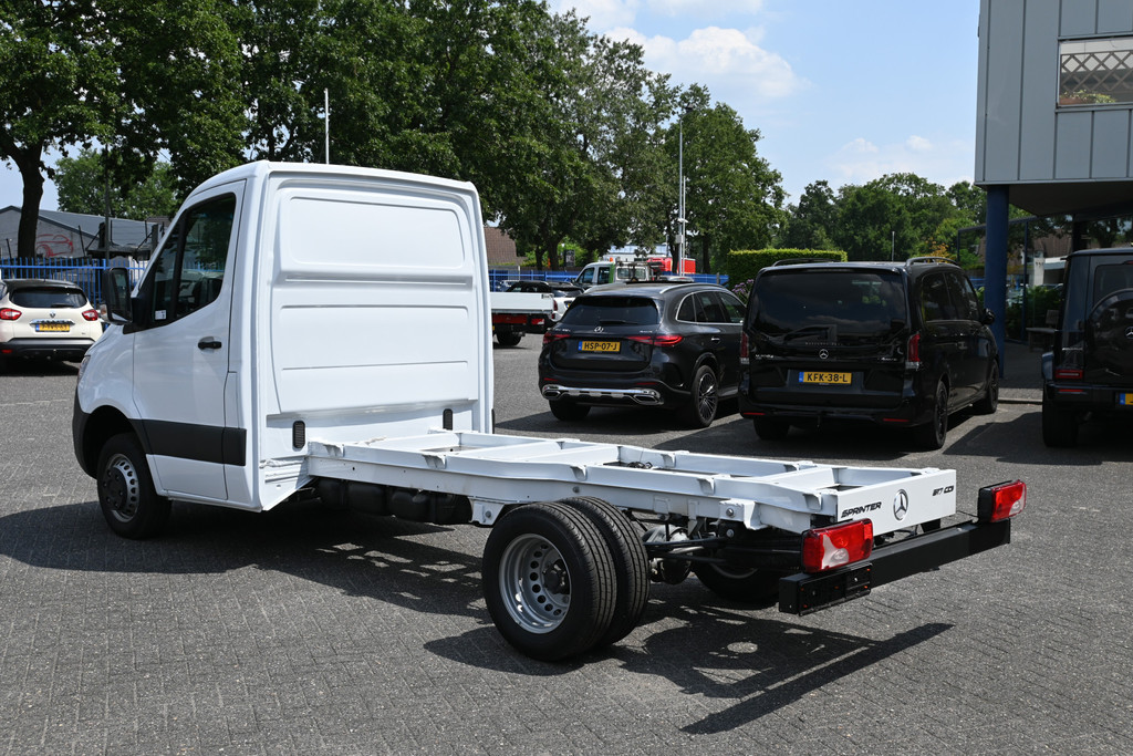 Mercedes-Benz Sprinter 7
