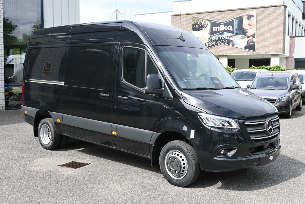 Mercedes-Benz Sprinter 7