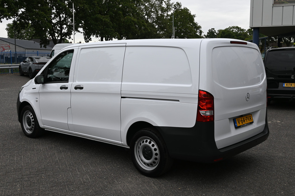 Mercedes-Benz eVito 11