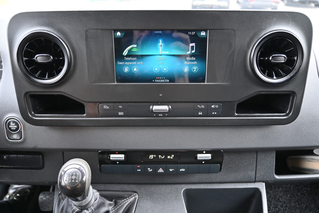 Mercedes-Benz Sprinter 5