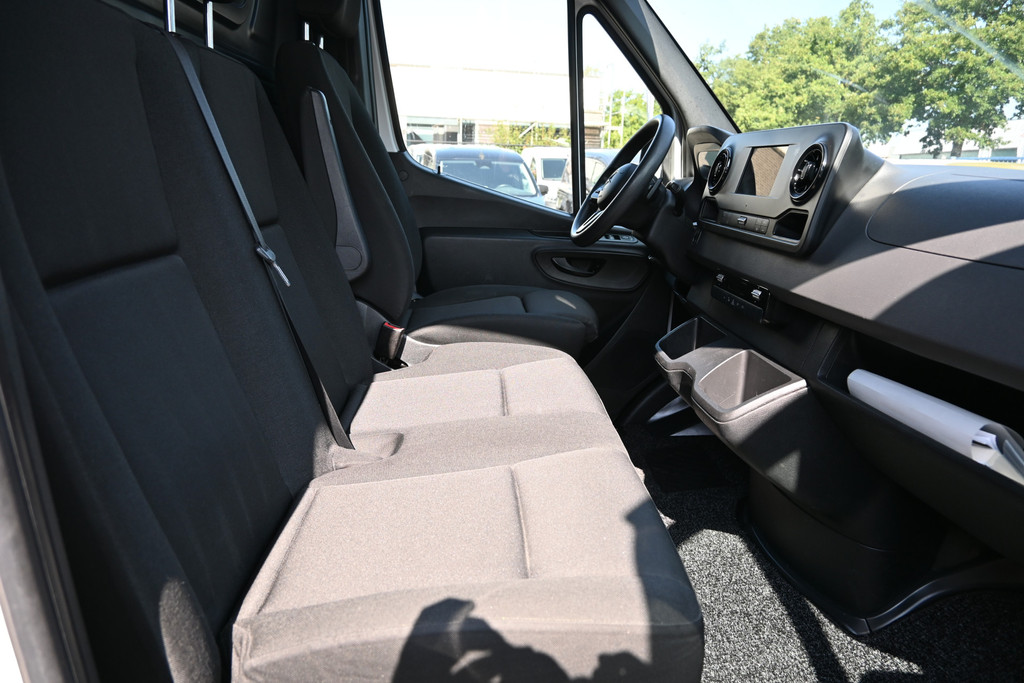 Mercedes-Benz Sprinter 7