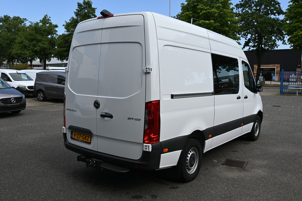 Mercedes-Benz Sprinter 1