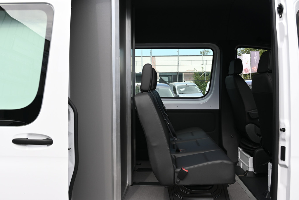 Mercedes-Benz Sprinter 6