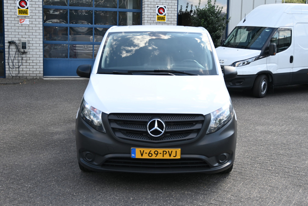 Mercedes-Benz Vito 1