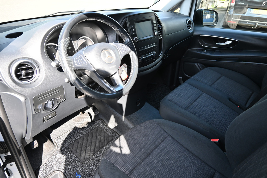 Mercedes-Benz Vito 3