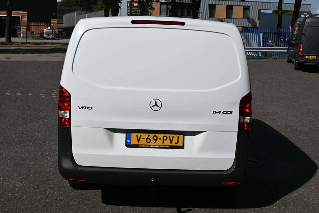 Mercedes-Benz Vito 9