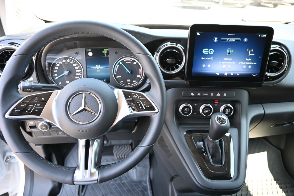 Mercedes-Benz eCitan 13