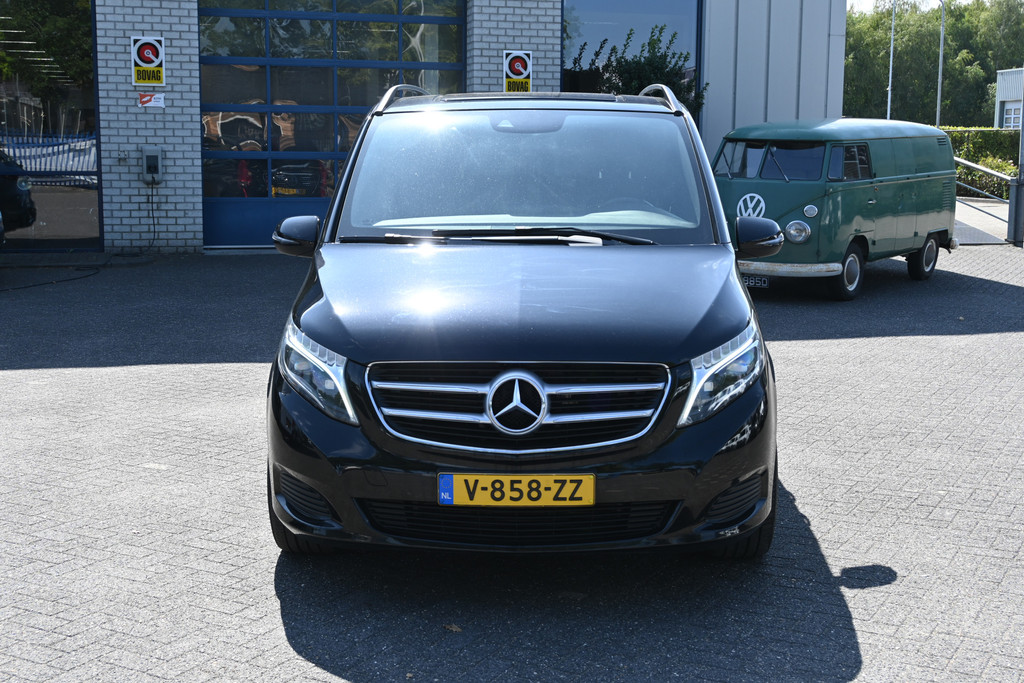 Mercedes-Benz V-Klasse 1