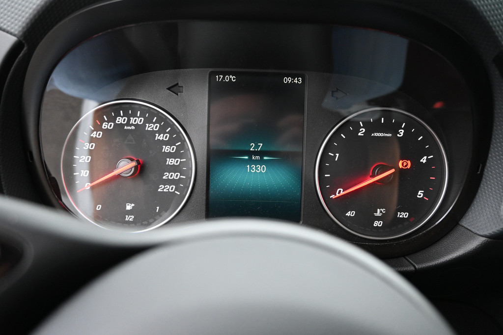 Mercedes-Benz Citan 10