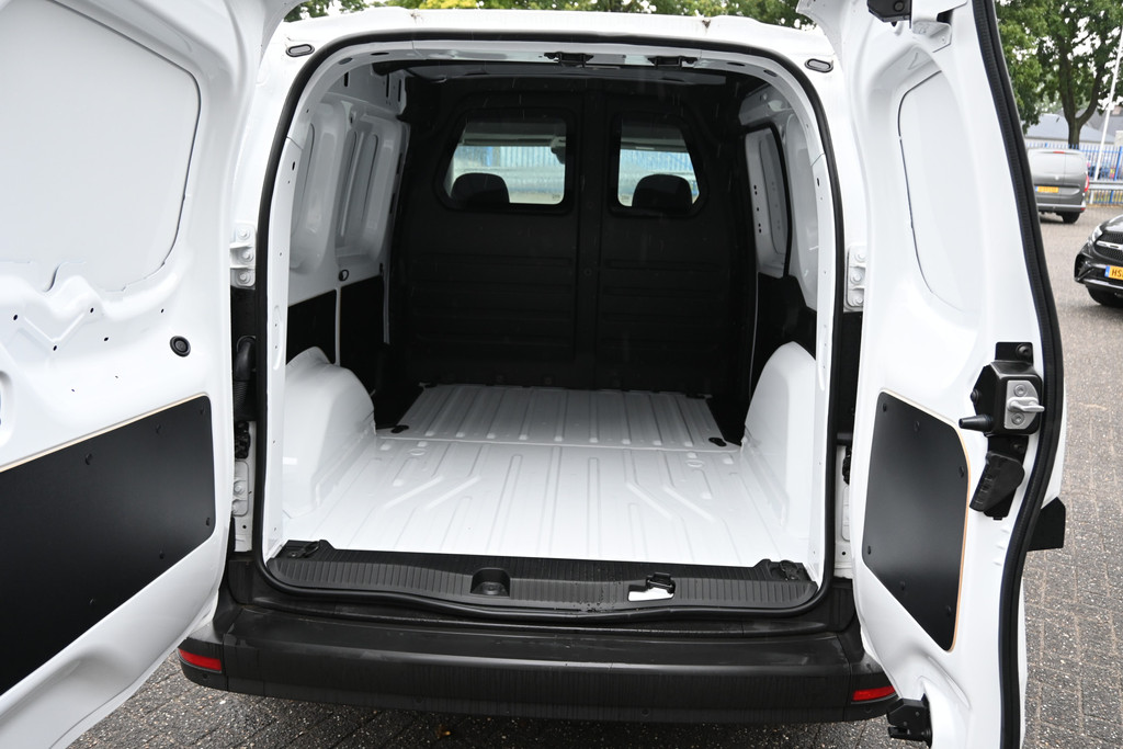 Mercedes-Benz Citan 8