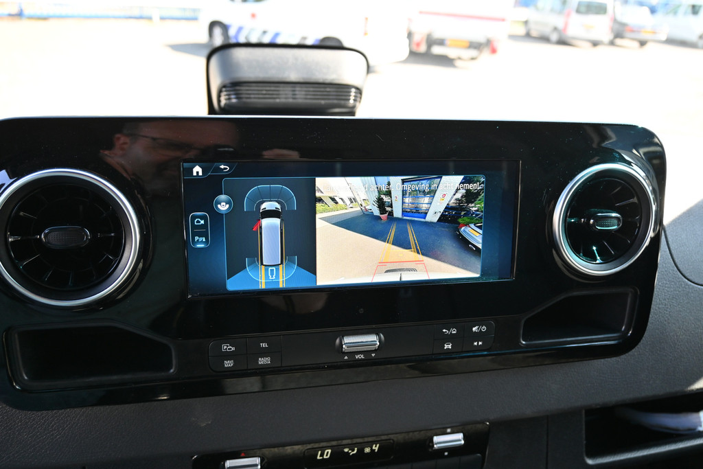 Mercedes-Benz Sprinter 15