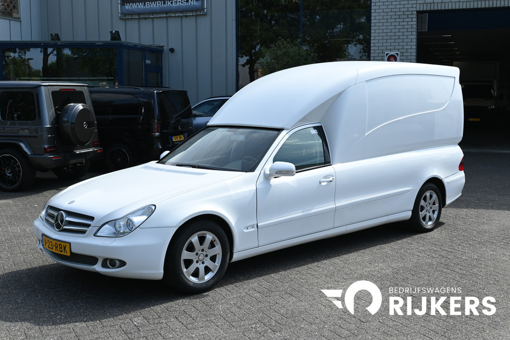 Mercedes-Benz E-Klasse 0