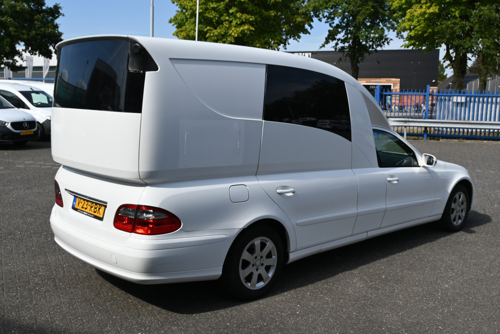Mercedes-Benz E-Klasse 2