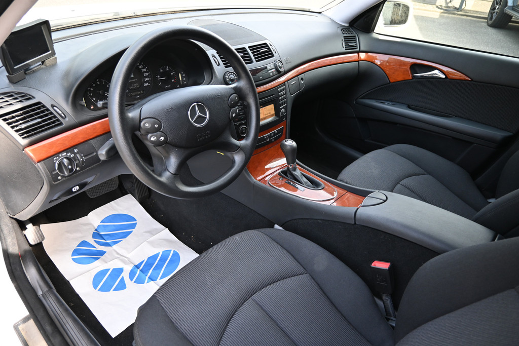 Mercedes-Benz E-Klasse 3